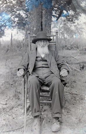 Grandpa (David Seay)
