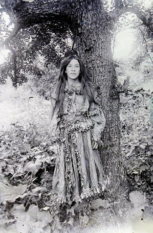 Special portrait: Arva Garvin (later married Horance Reeves Floyd)